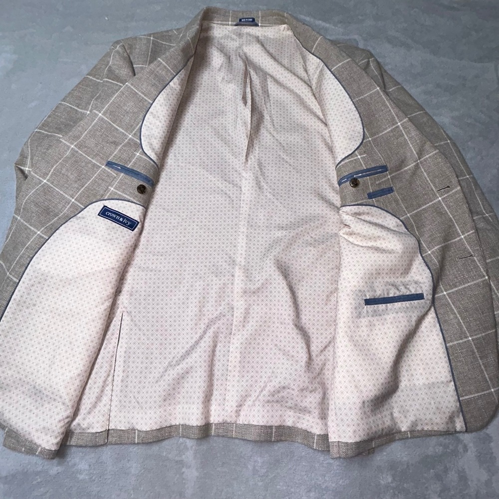 Crown & Ivy Blazer 46R Tan Windowpane Sport Coat Modern Fit Stretch NWT motion - Picture 5 of 16